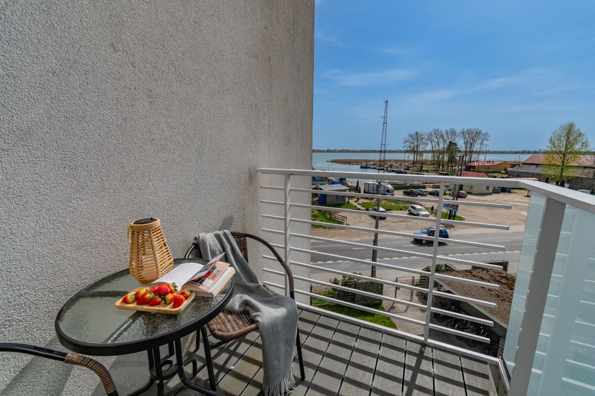Apartamenty Mierzeja - Marina, Katy Rybackie, 100 M Od Zalewu Wislanego Exterior foto